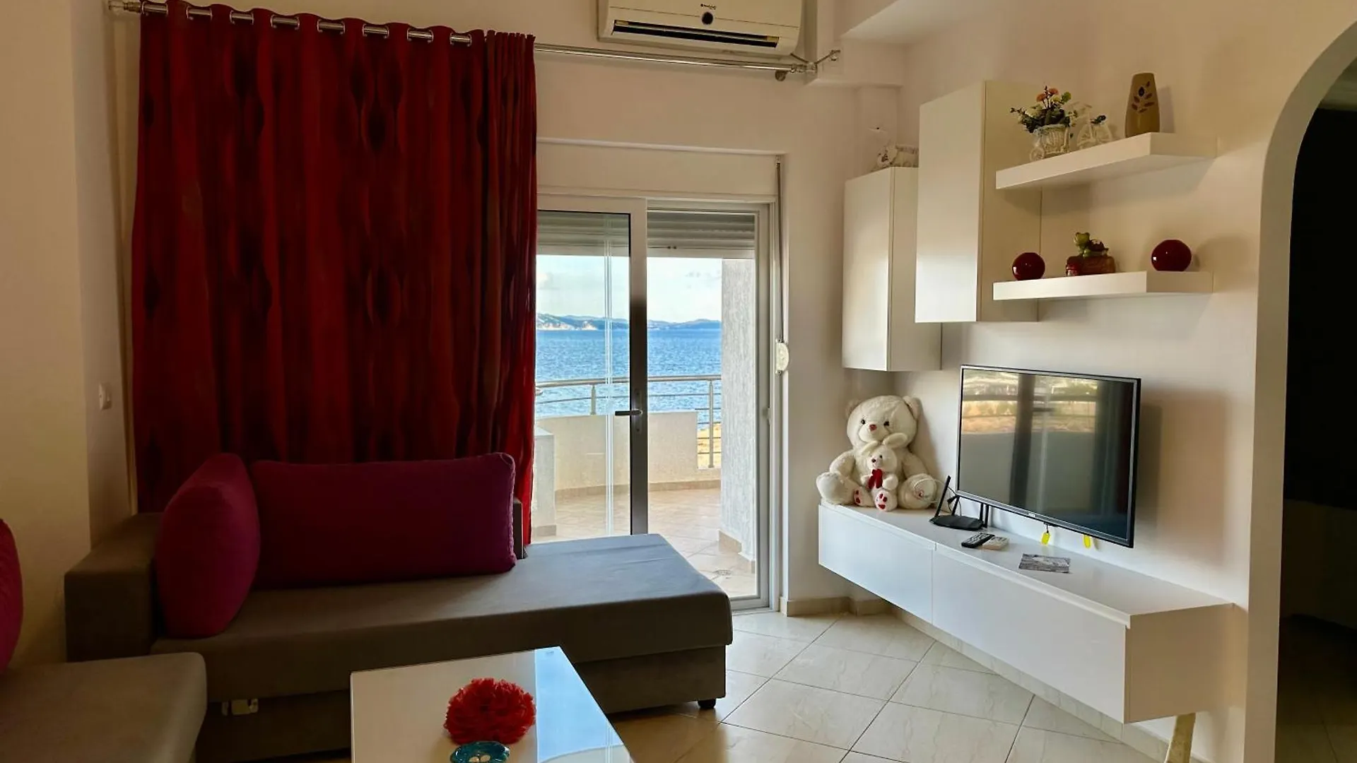 Aqua Apartments Seaview Sarande