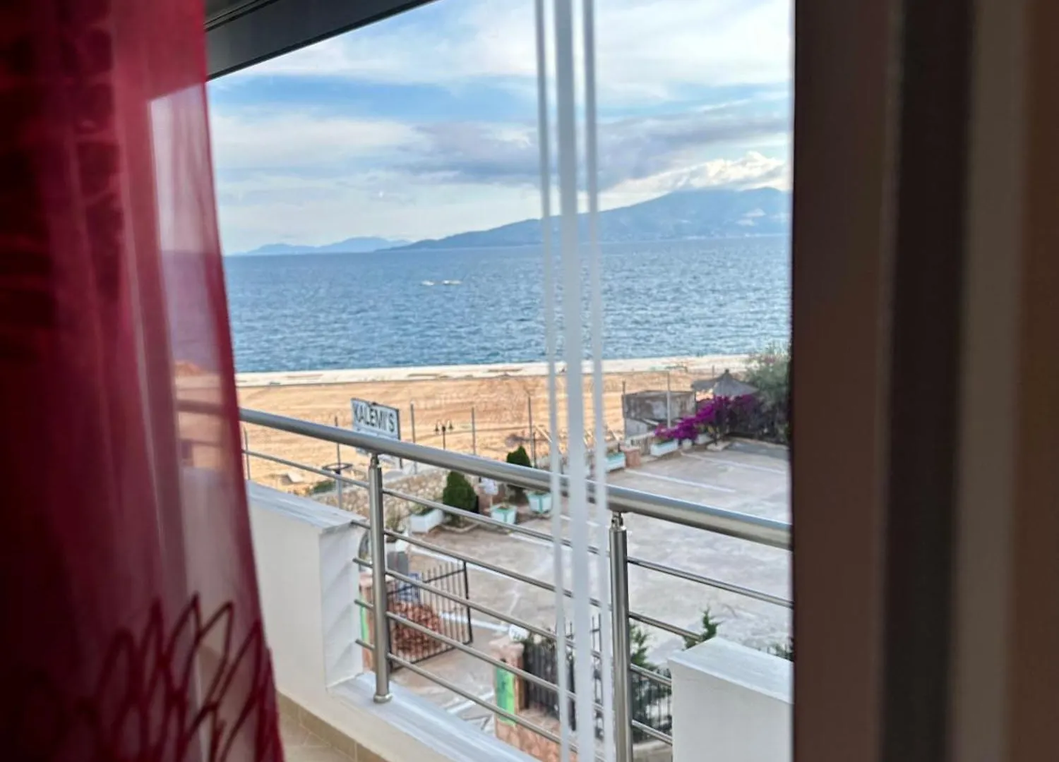 Aqua Apartments Seaview Sarande