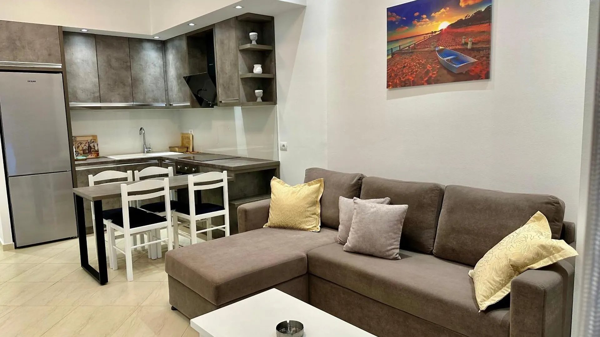 Aqua Apartments Seaview Sarande