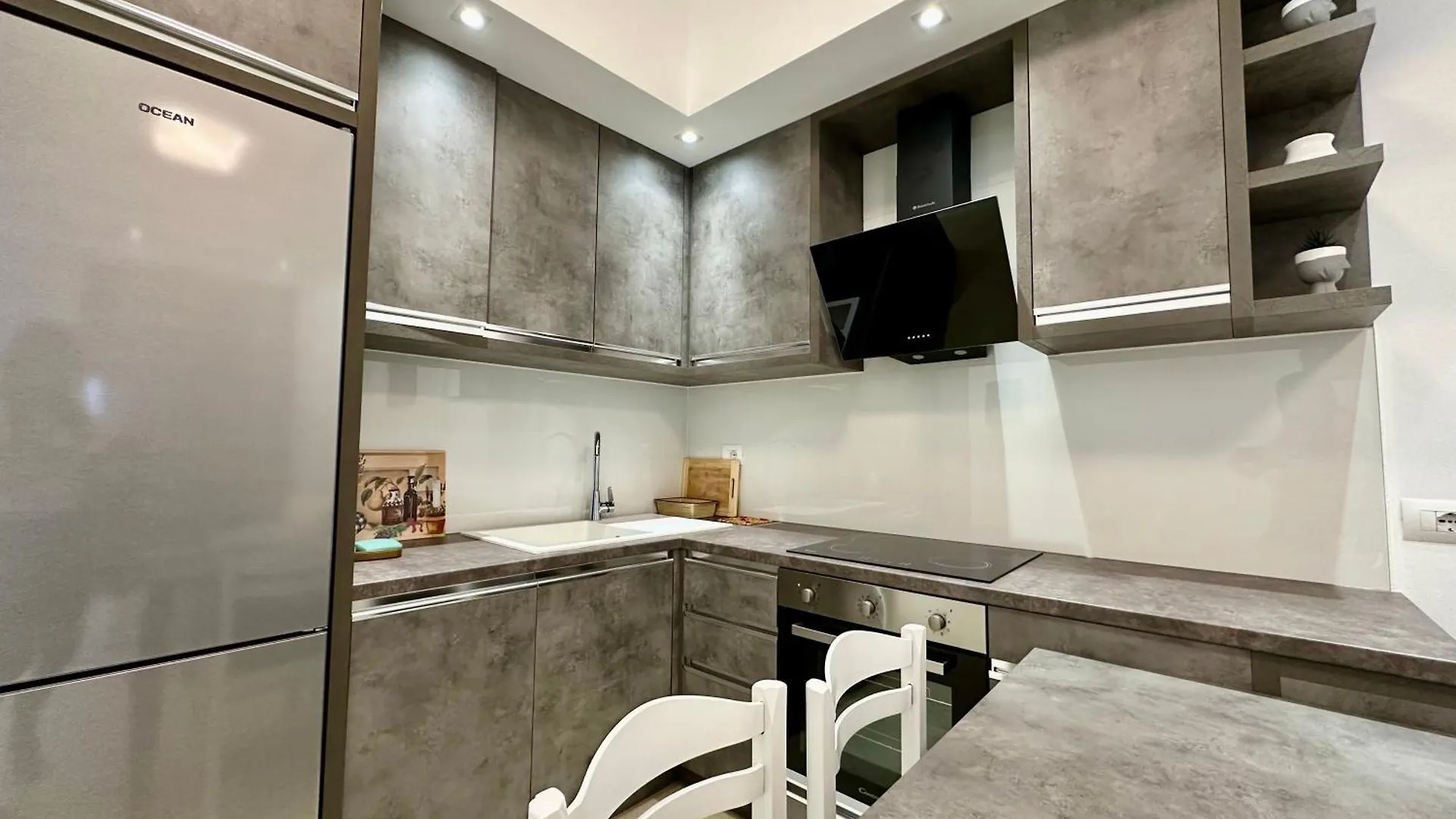 Aqua Apartments Seaview Sarande
