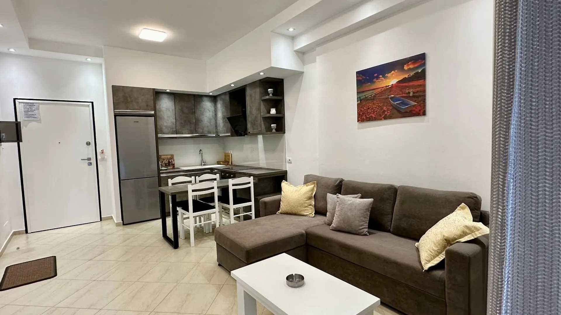 Aqua Apartments Seaview Sarande Albania